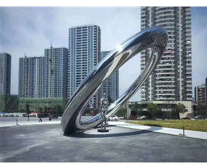 阜阳不锈钢雕塑厂家的制作技巧都有什么？